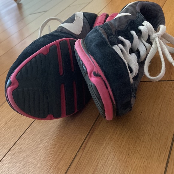 nike eclipse sneakers - Picture 8 of 13